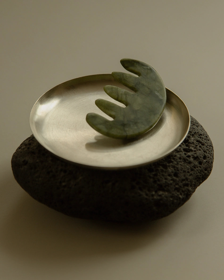 JADE SCALP STIMULATOR BY HINU