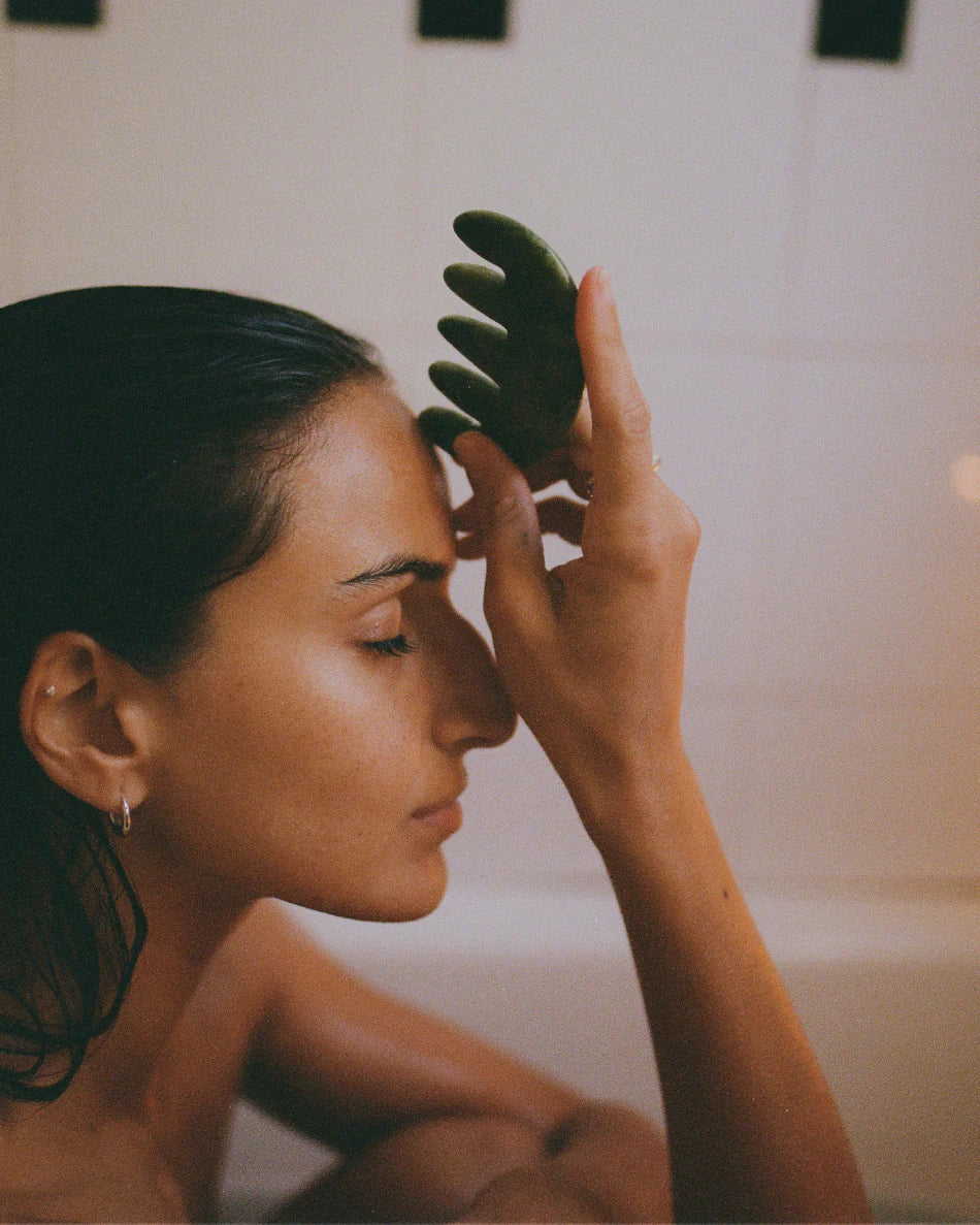 JADE SCALP STIMULATOR BY HINU