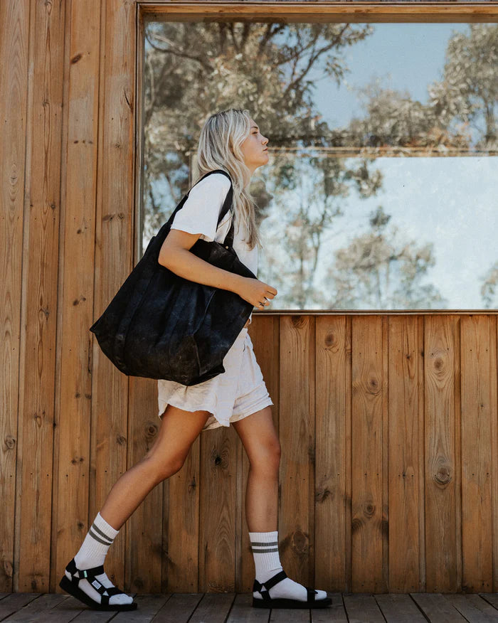 BLACK MARKET TOTE BY PONY RIDER