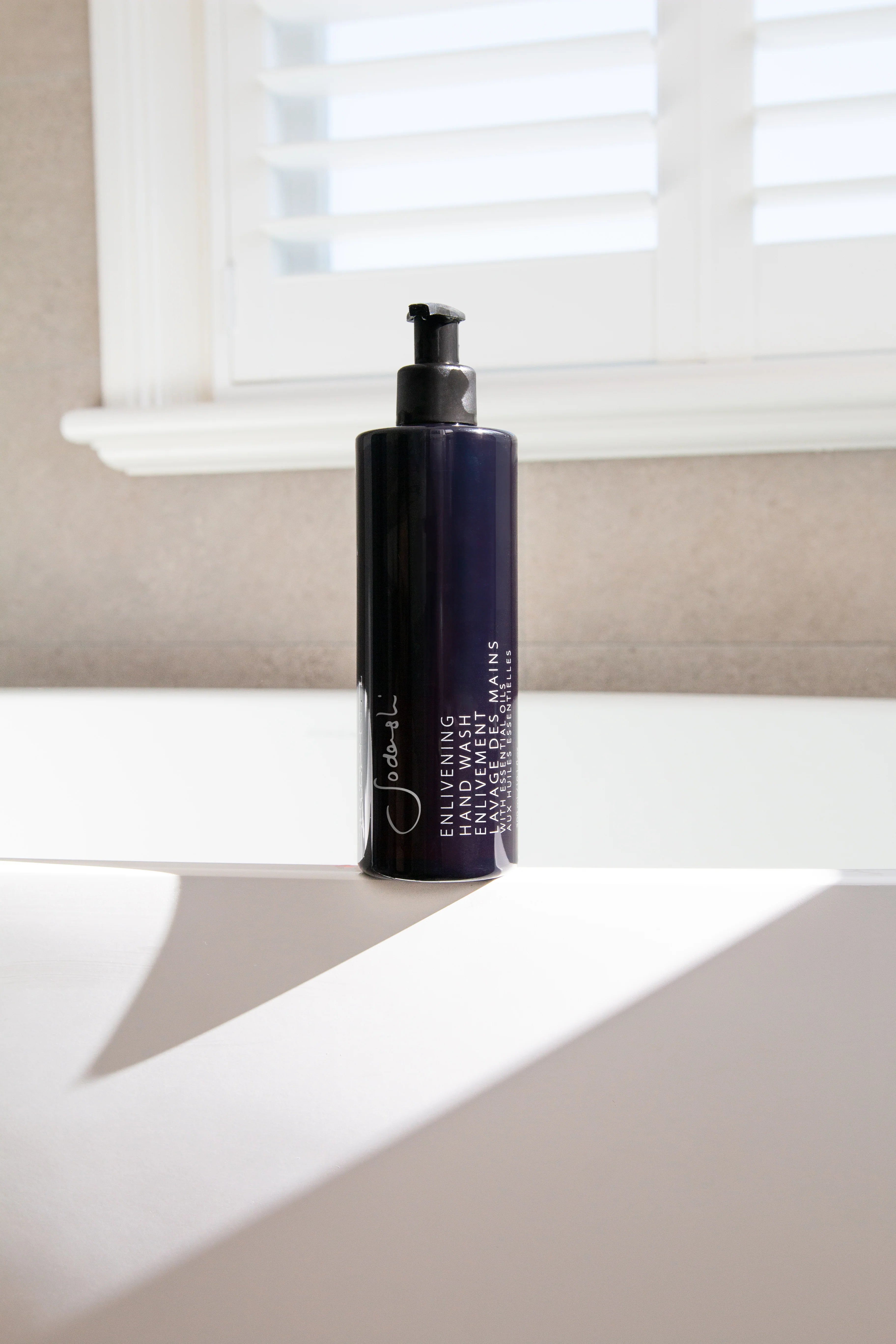 ENLIVENING HAND WASH BY SODASHI