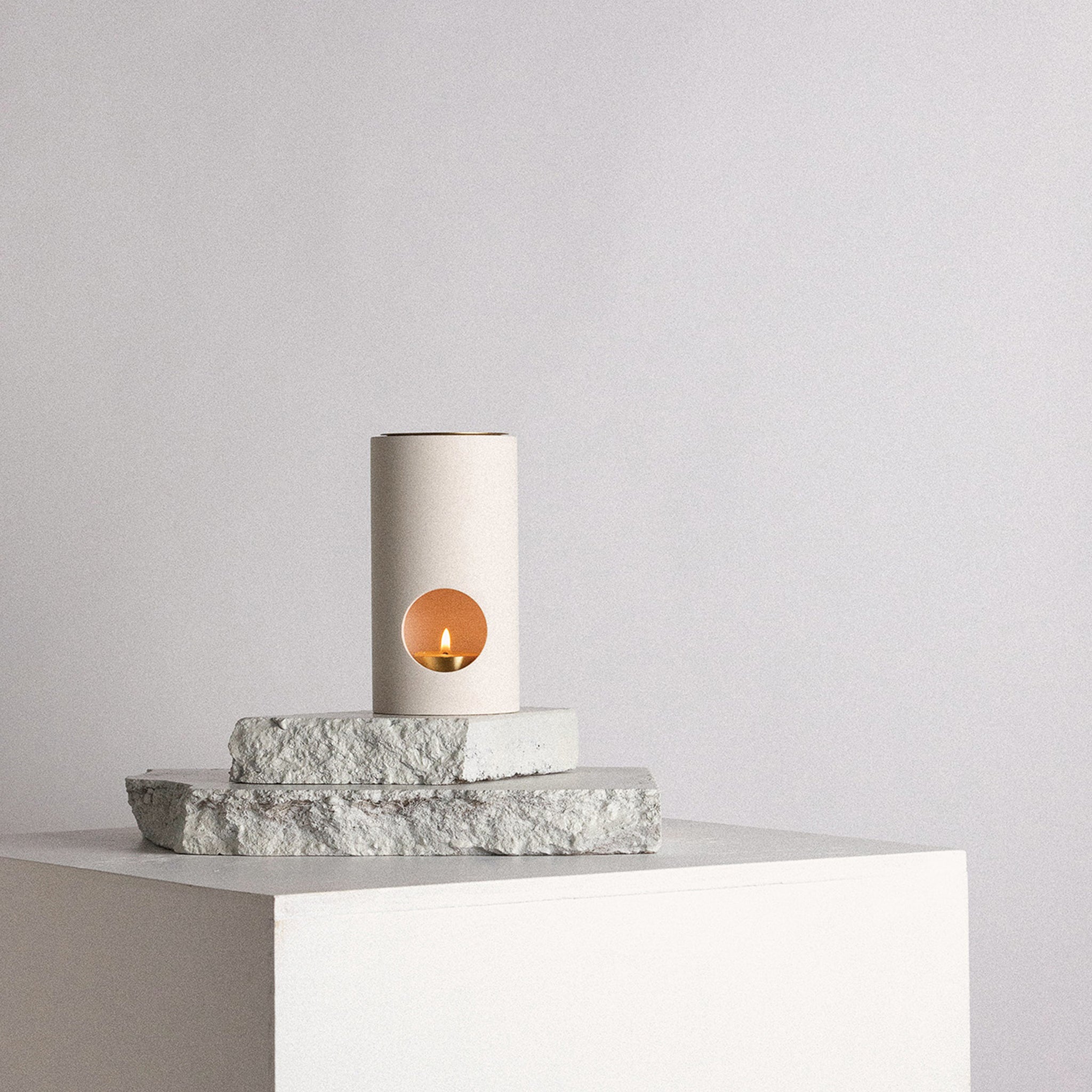 SYNERGY OIL BURNER IN LIMESTONE BY ADDITION STUDIO