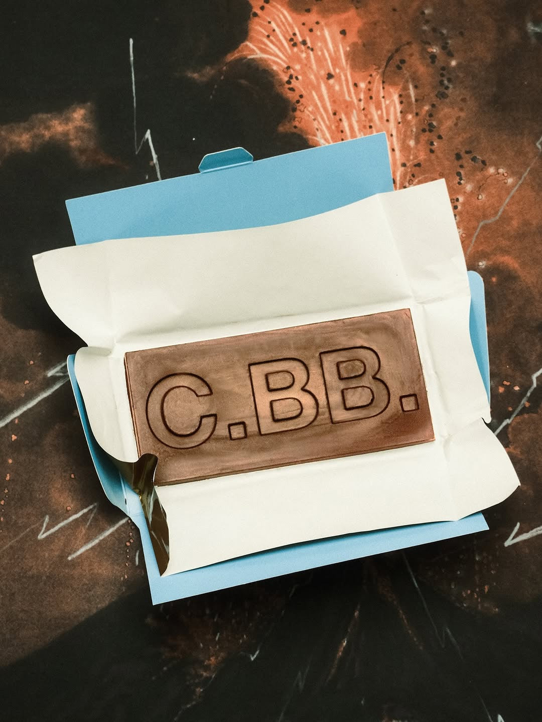 CASA BOSQUES X ASH SEA SALT 70% DARK CHOCOLATE