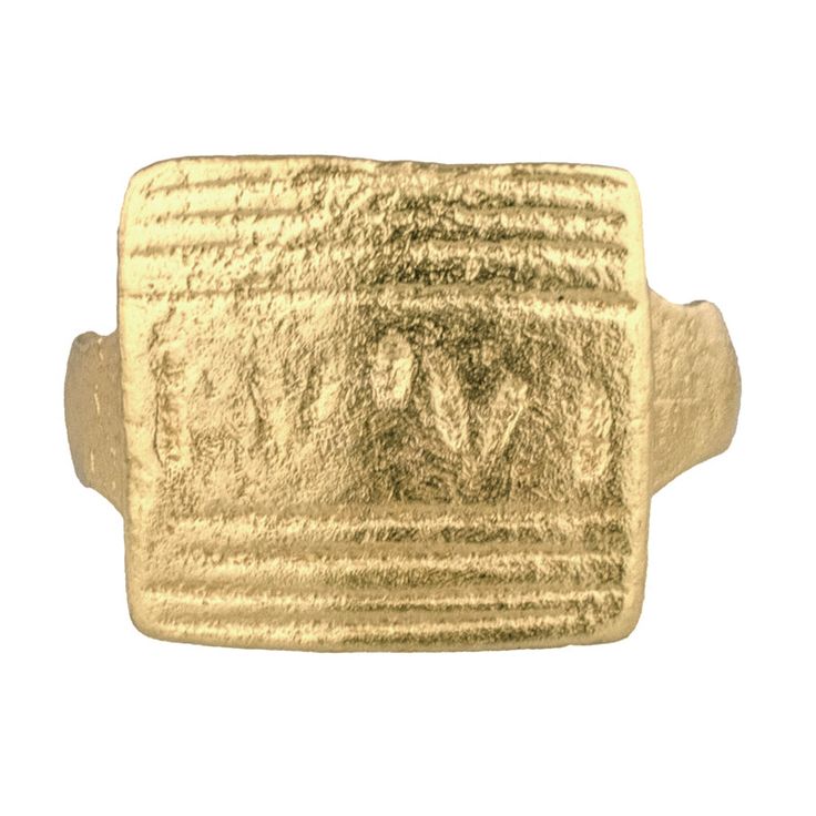 HOLLAENDER RING BY CLEOPATRA&