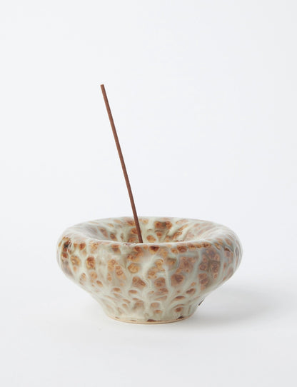 CERAMIC VESSEL INCENSE HOLDER NO.3 BY GENTLE HABITS