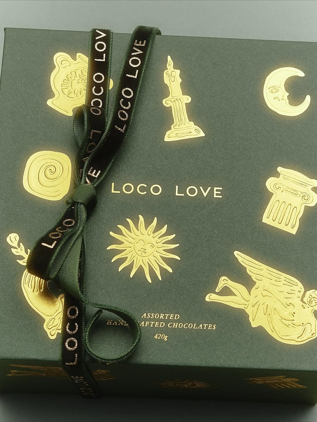 HOLIDAY COLLECTION BOX BY LOCO LOVE