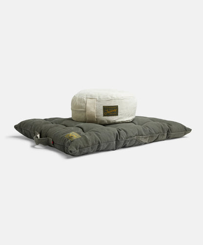 NAMASTE MEDITATION MAT BY PONY RIDER