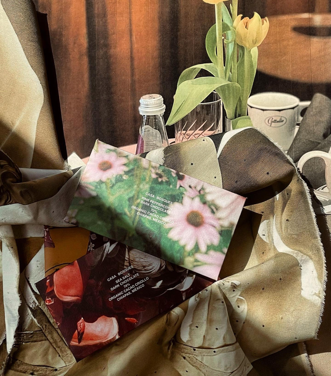 PINK PEPPERCORN 70% DARK CHOCOLATE BY CASA BOSQUES