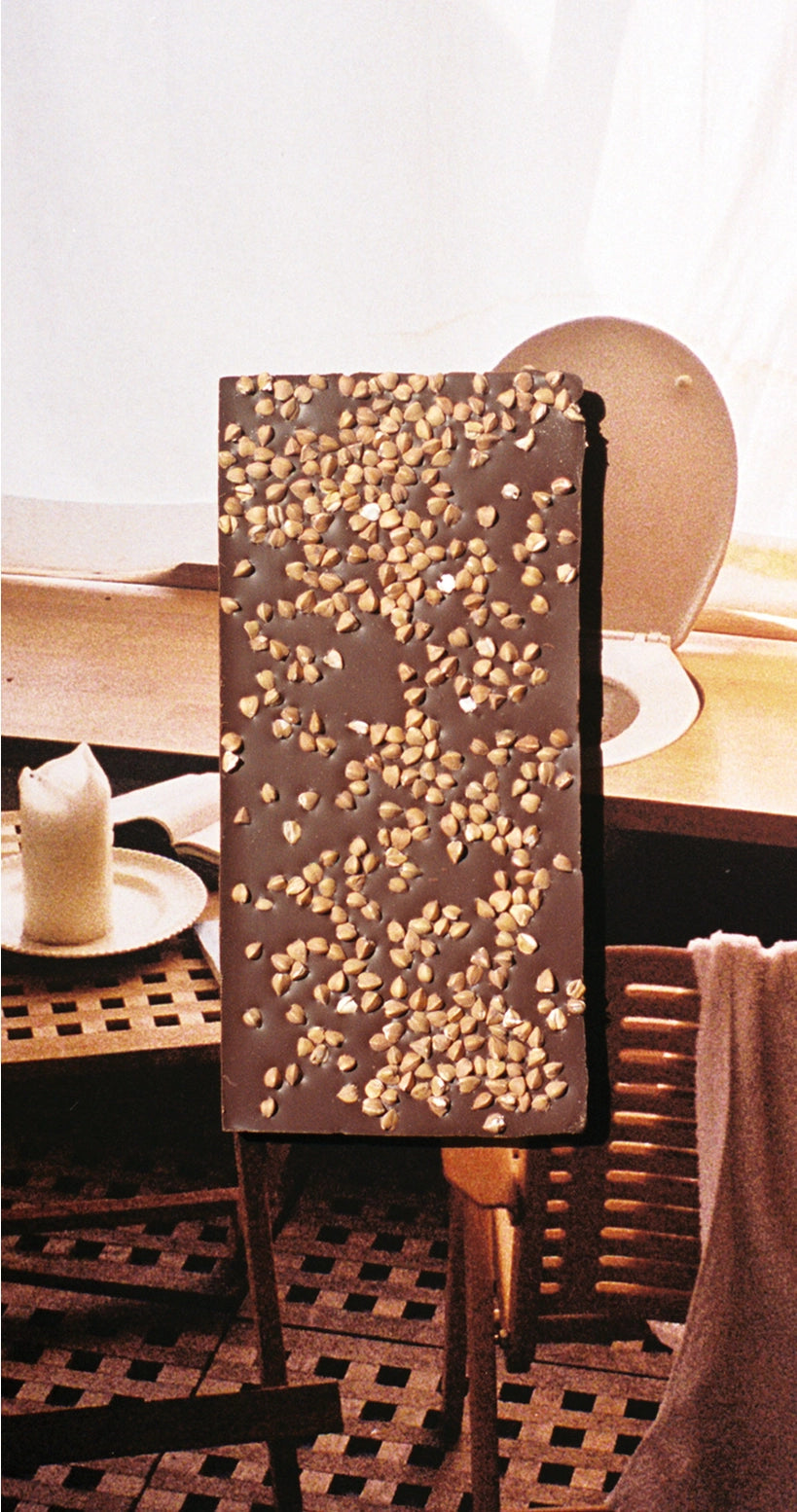 CASA BOSQUES X APARTAMENTO TOASTED BUCKWHEAT DARK CHOCOLATE