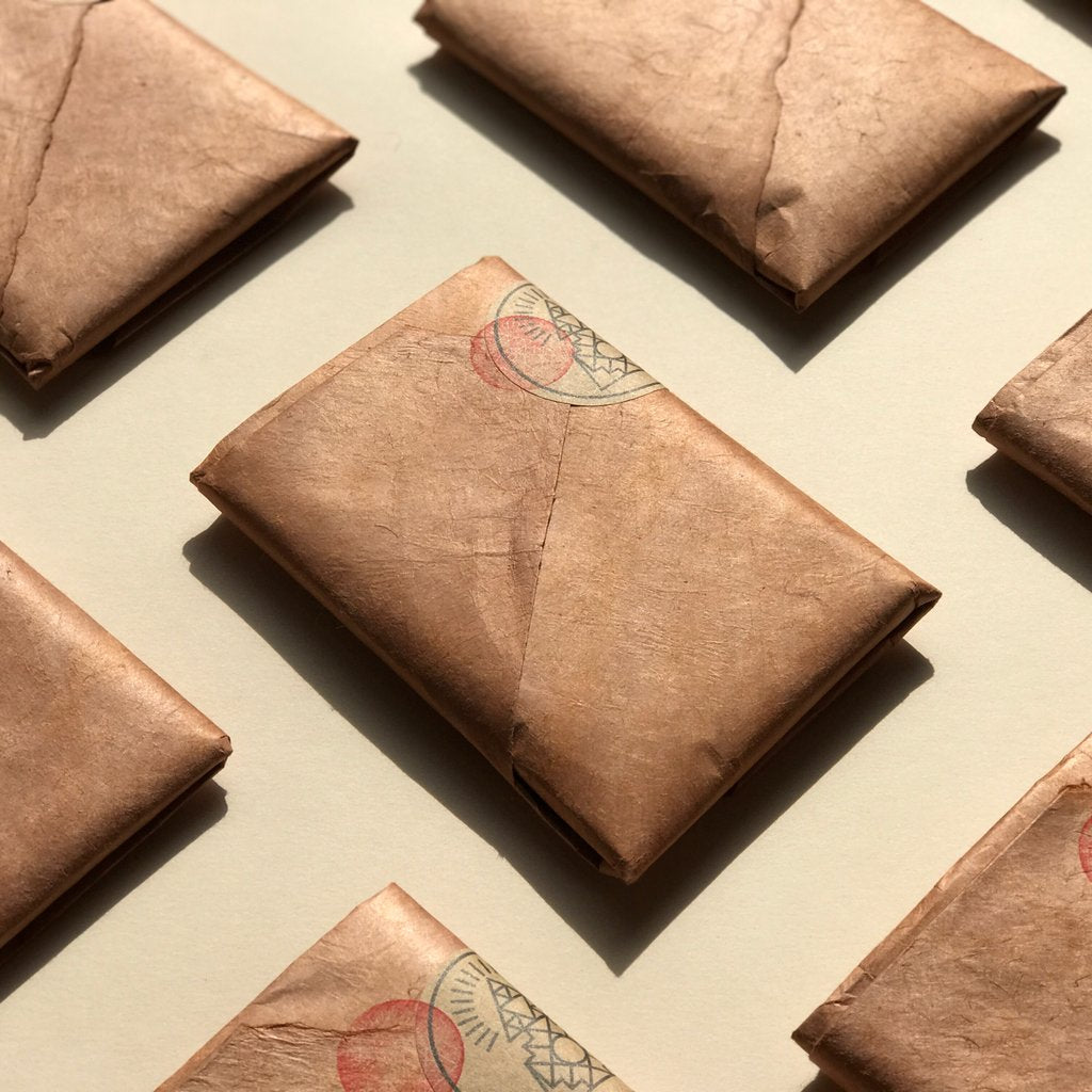 BREU RESIN &amp; PALO SANTO INCENSE PARCEL BY INCAUSA